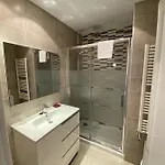 Ξενοδοχείο με διαμερίσματα Eth Palai Βιέλα
