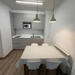 Ξενοδοχείο με διαμερίσματα Eth Palai Βιέλα
