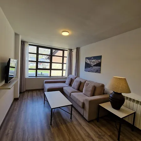 Eth Palai Aparthotel 3*