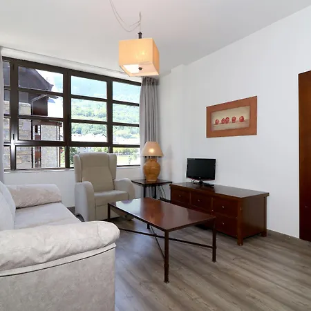 Eth Palai Apartmanhotel